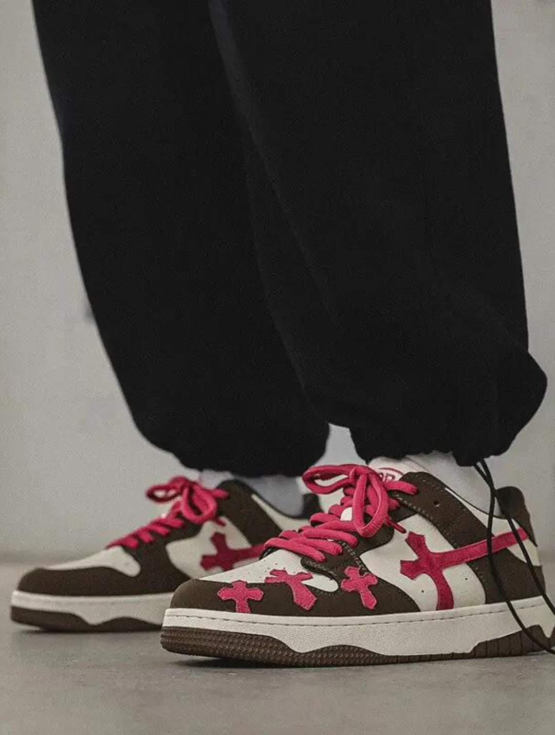 REBELSTRIDE™ | PINK CROSS SNEAKERS